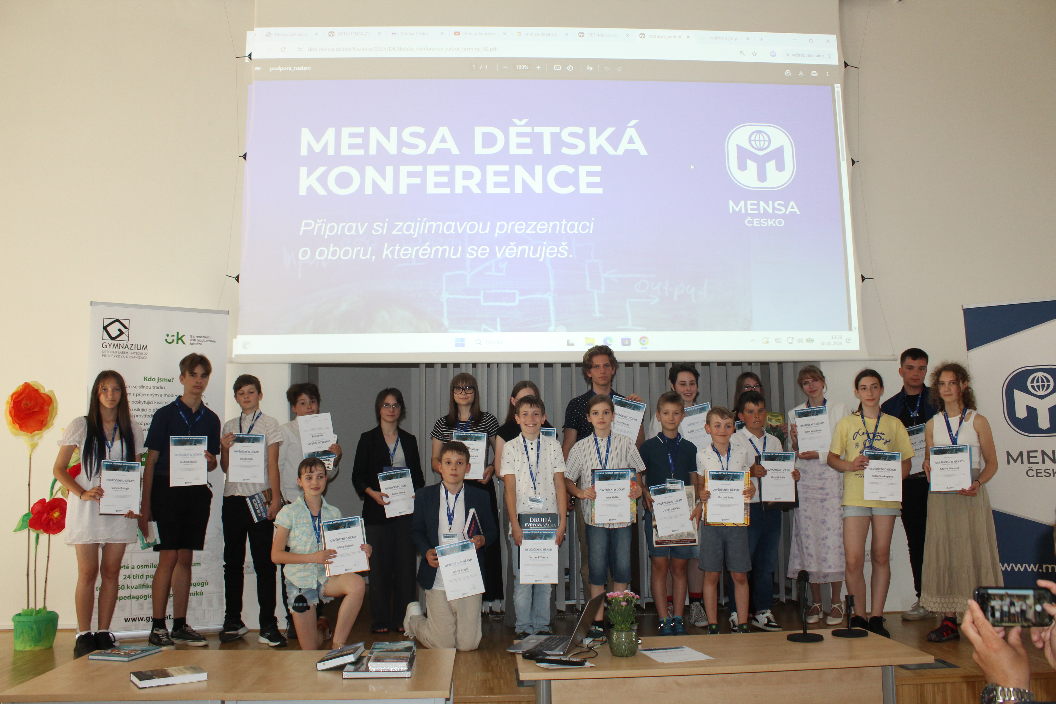 Prezentace v aule na dětské konferenci