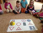 Procvičujeme s BEE BOTem i dopravní značky