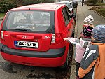 Na procházce hledáme známé značky aut