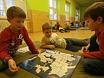 Papírové hlavolamy a deskové hry (Klub dětí ZŠ Křídlovická)