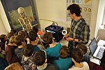 Návštěva Ústavu antropologie PřF, laboratoře morfologie a forenzní antropologie (Klub dětí ZŠ Křídlovická)
