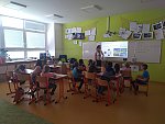 Poslední Klub nadaných dětí v letošním školním roce byl na téma elektrické energie. Děti se dozvěděly něco o různých způsobech jakým elektřinu vyrábíme, jak fungují různé typy elektráren a jaké jsou jejich výhody i nevýhody.
